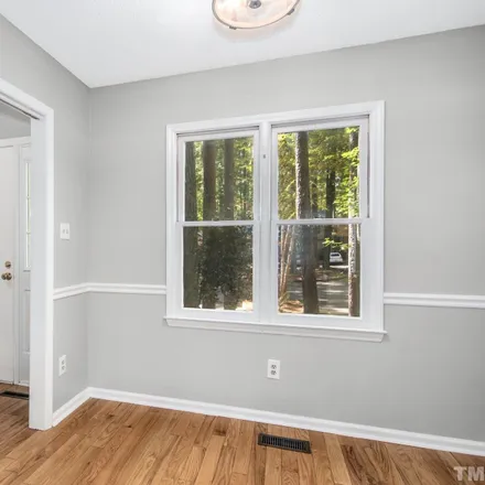 Image 6 - 204 Forest Court, Carrboro, NC 27510, USA - Townhouse for sale