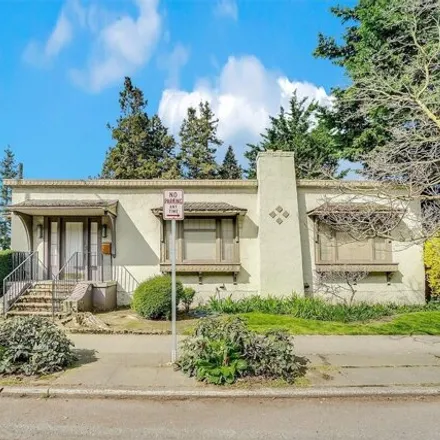 Buy this 4 bed house on 2203 Boylston Avenue East in Seattle, WA 98102