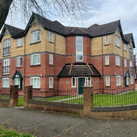 Rent this 2 bed apartment on Cotefield Road in Wythenshawe, M22 1UG