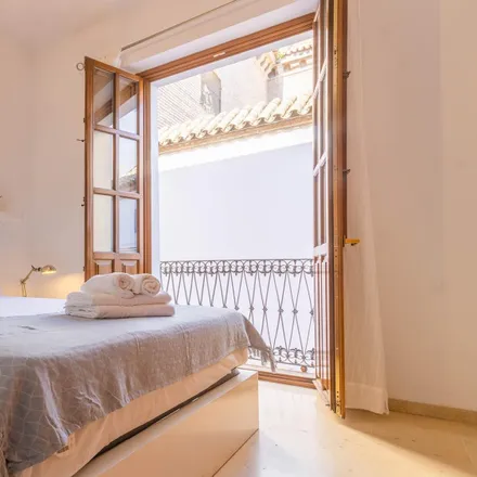 Rent this 1 bed apartment on Convento Nuestra Señora de la Paz in Calle Bustos Tavera, 41003 Seville