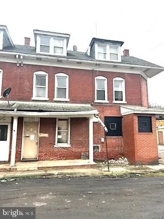 Buy this 5 bed house on 500 East Montgomery Street in Shamokin, PA 17866