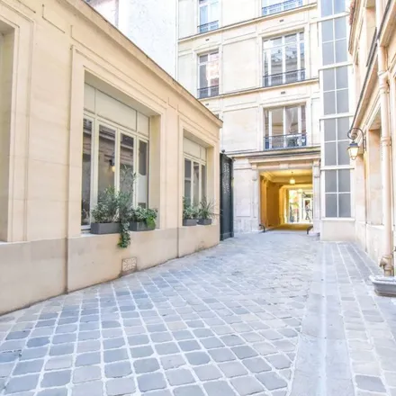 Image 3 - 12 Rue de Lisbonne, 75008 Paris, France - Apartment for rent