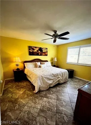 Image 2 - 1663 Edith Esplanade, Cape Coral, FL 33904, USA - Condo for rent