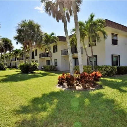 Rent this 2 bed condo on 4179 Silver Palm Drive in Vero Beach, FL 32963