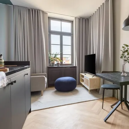 Rent this studio apartment on Poststraße 14