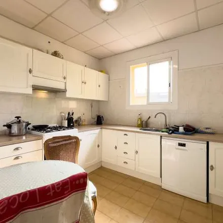 Rent this 6 bed apartment on Carrer de Sor Eulàlia d'Anzizu in 33, 08034 Barcelona