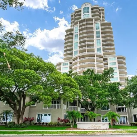 Buy this 5 bed condo on 3555 Bayshore Boulevard in Tampa, FL 33629