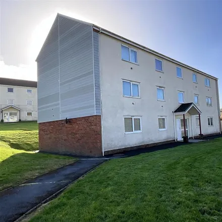 Rent this 2 bed apartment on Siskin Close in Haverfordwest, SA61 2TT