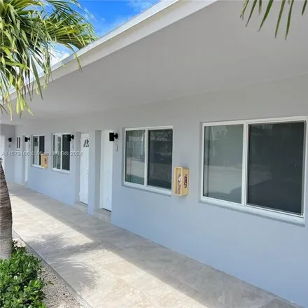 Image 2 - 7500 Dickens Avenue, Atlantic Heights, Miami Beach, FL 33141, USA - Apartment for rent