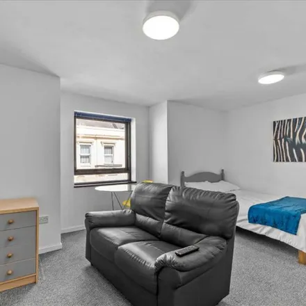 Rent this 1 bed apartment on 214 North Road West in Plymouth, PL1 5DE