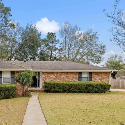 Buy this 3 bed house on 2204 Greenwich Way in Tallahassee, FL 32308