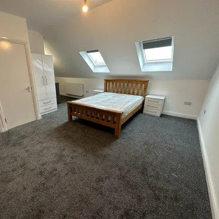 Rent this 4 bed apartment on 120 in 122 Croydon Road, Newcastle upon Tyne