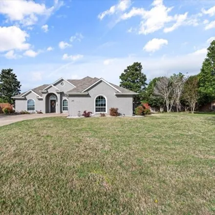 Buy this 4 bed house on 213 Bent Creek Drive in Waxahachie, TX 75165