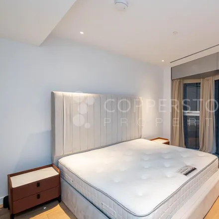 Image 7 - Faraday House, Arches Lane, London, SW11 8AB, United Kingdom - Apartment for rent