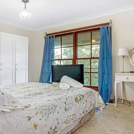 Rent this 3 bed house on Wentworth Falls in National Pass Track, NSW 2782
