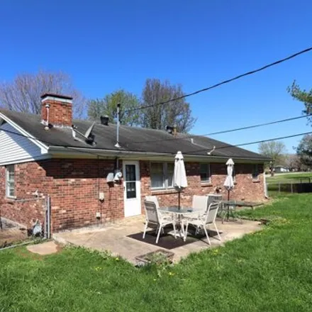 Image 5 - 1082 Coleman Court, Riverview Estates, Mercer County, KY 40330, USA - House for sale