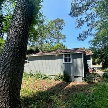 Buy this 2 bed house on 1514 Dexter Avenue in Macon, GA 31204