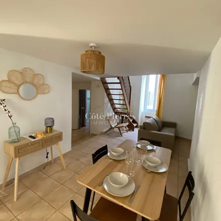 Image 2 - 4 Rue Charles Pathé, 30900 Nîmes, France - Apartment for rent