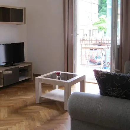 Image 1 - Karlovy Vary, Karlovarský kraj, Czechia - Apartment for rent