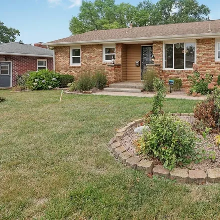 Image 2 - 1913 Highwood Avenue, Pekin Heights, Pekin, IL 61554, USA - House for rent