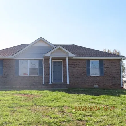 Buy this 3 bed house on 1302 Sharptail Trail in Clarksville, TN 37042