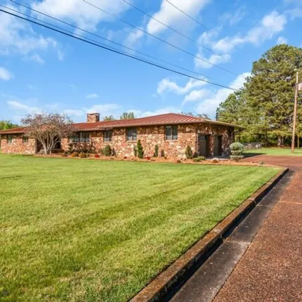 Image 3 - 1465 Old Estill Springs Road, Tullahoma, TN 37388, USA - House for sale