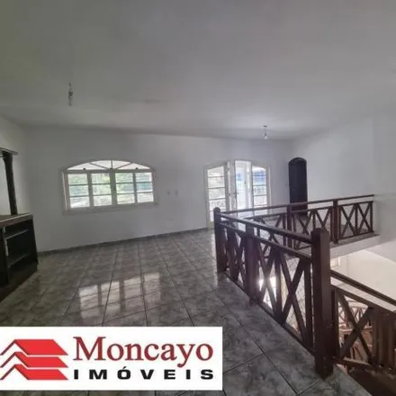 Buy this 6 bed house on Rua Pindamonhangaba in Sumaré, Caraguatatuba - SP