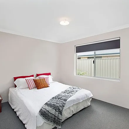 Image 5 - Mellidonis Crescent, Kealy WA, Australia - Apartment for rent