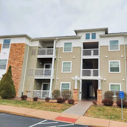 Image 3 - 520 Davis Mills Drive, Harrisonburg, VA 22801, USA - Condo for sale