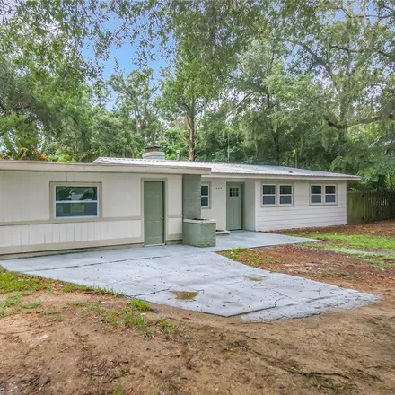 Rent this 3 bed house on 629 Northeast 26th Avenue in Ocala, FL 34470