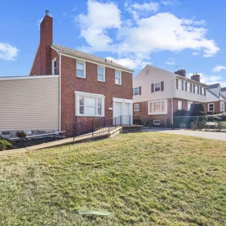Image 1 - 1521 York Road, Lutherville, Baltimore County, MD 21093, USA - House for sale