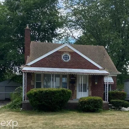 Buy this 4 bed house on 15560 Stricker Avenue in Eastpointe, MI 48021