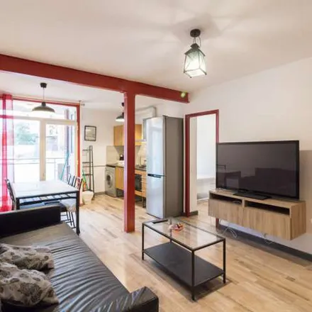 Rent this 3 bed apartment on Carrer de la Constitució in 39, 08014 Barcelona