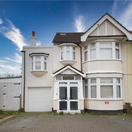 Buy this 4 bed house on Wycombe Road in London, IG2 6UT