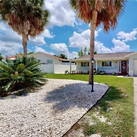 Image 2 - 6513 Abaco Dr, Apollo Beach, Florida, 33572 - House for sale