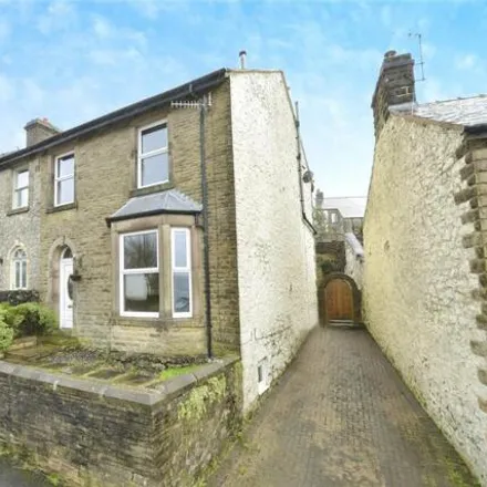 Buy this 4 bed duplex on Fairfield Infant & Nursery School in Bench Road, Buxton