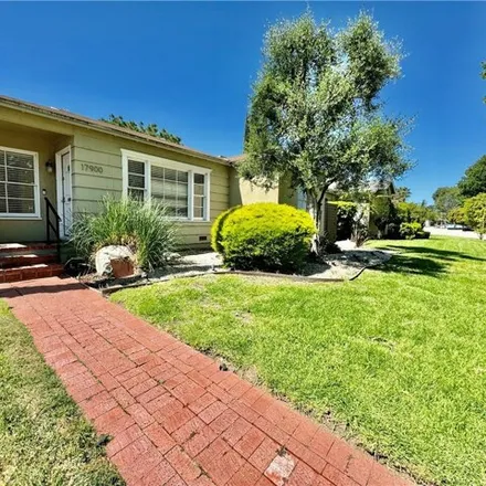 Buy this 3 bed house on 6351 Zelzah Avenue in Los Angeles, CA 91316