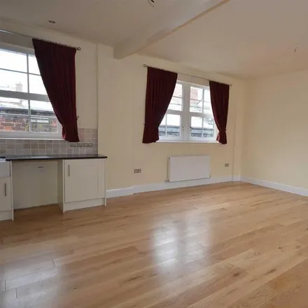 Image 3 - Berkeley Street, Oulton, ST15 8LT, United Kingdom - Apartment for rent