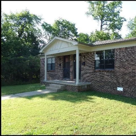 Rent this 2 bed duplex on 201 Dryad Lane in Little Rock, AR 72205