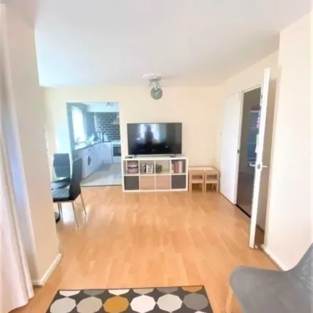 Rent this 2 bed apartment on Grimsby Grove in London, E16 2RT