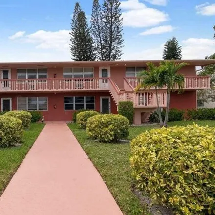 Rent this 2 bed condo on 335 Sheffield K in Palm Beach County, FL 33417