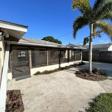 Image 4 - 4054 Knight Avenue, Melbourne, FL 32901, USA - House for rent