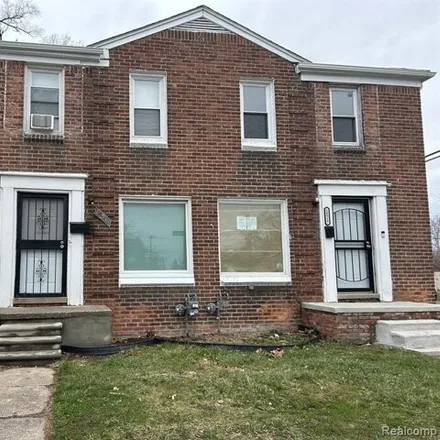 Rent this 2 bed house on 18515 Greenfield Rd in Detroit, Michigan