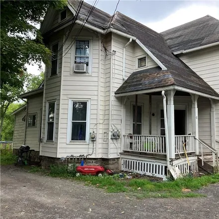 Image 2 - 40 Union Street, Village of Dundee, Yates County, NY 14837, USA - Apartment for sale