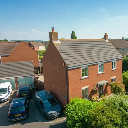 Buy this 4 bed house on The Badgers in West Wick, BS22 7RE