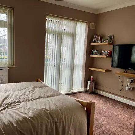 Rent this 1 bed room on 128-162 Malmesbury Road in Old Ford, London