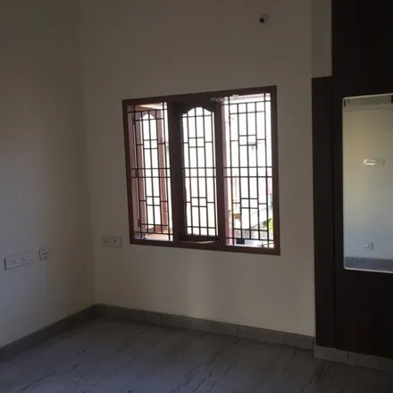 Rent this 3 bed house on unnamed road in Nanmangalam, - 600117