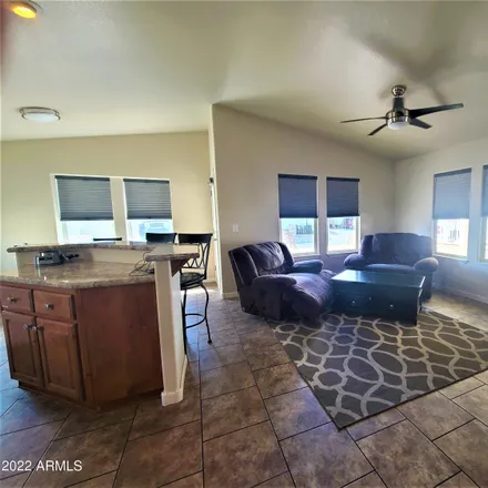 Image 2 - Viewpoint Golf Resort, 650 North Hawes Road, Mesa, AZ 85207, USA - House for sale