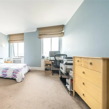 Image 7 - Whitehouse Apartments, 9 Belvedere Road, South Bank, London, SE1 8YP, United Kingdom - Apartment for rent