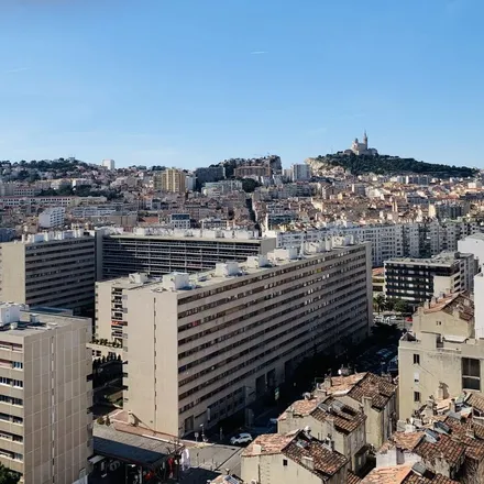 Image 7 - Khatchkar du centenaire du génocide des Arméniens, Square Sidi Brahim, 13005 Marseille, France - Apartment for rent